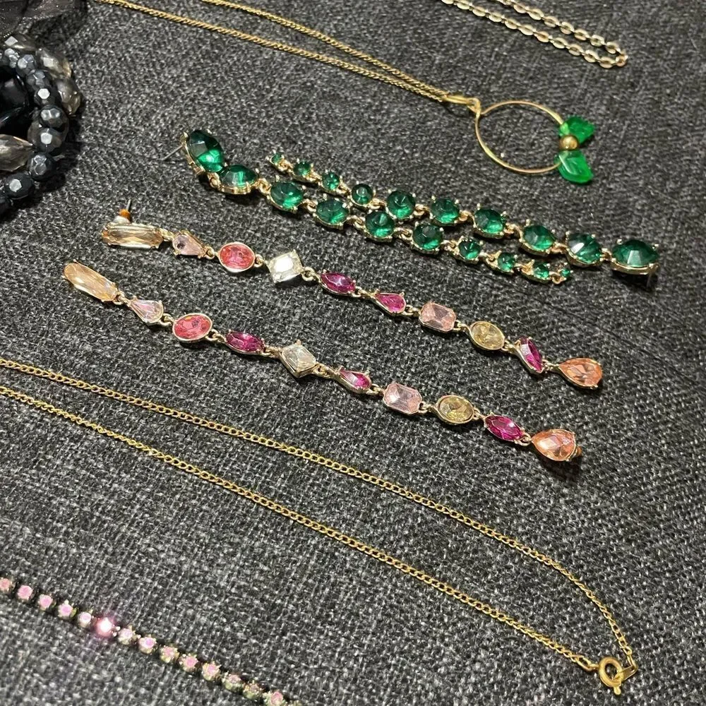 Elegant Green and Gold Jewelry Set